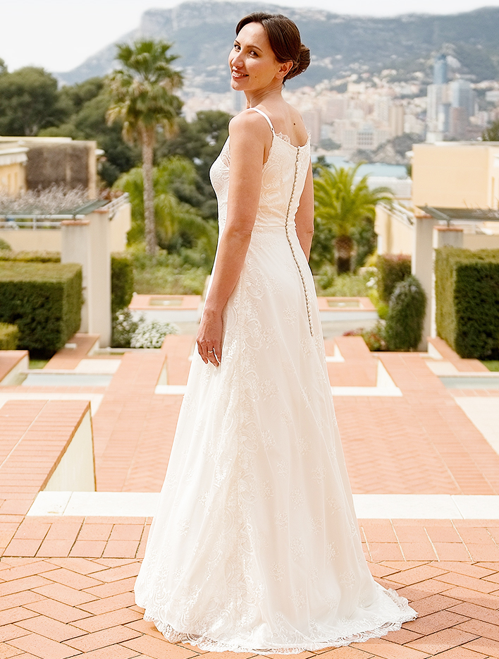 creatrice robe de mariee monaco-couturiere monaco-tenue de soiree alpes maritimes-robe de mariee sur-mesure alpes maritimes-robe de mariee monaco-robe sur-mesure alpes maritimes